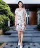 Đầm suông chữ A tay ngắn họa tiết hình tròn màu Trắng