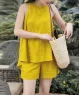 Set bộ dáng suông áo sát nách đính nút sau màu Vàng đất